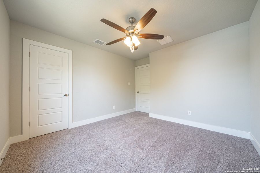 Spacious, unfurnished interior of a new home in , Seguin (Image 18). Spacious, unfurnished interior of a new home in , Seguin (Image 18).