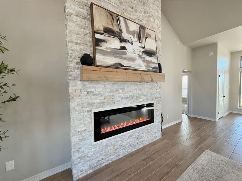 Furnished interior view inside a new home in , Lorena (Image 17).
