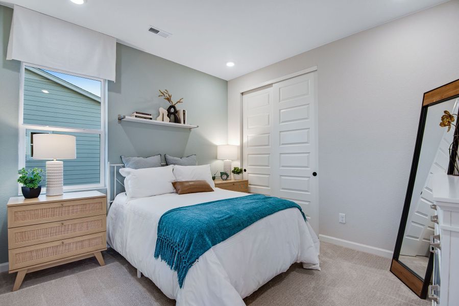 Furnished interior view inside a new home in Reunion, Commerce City (Image 29).