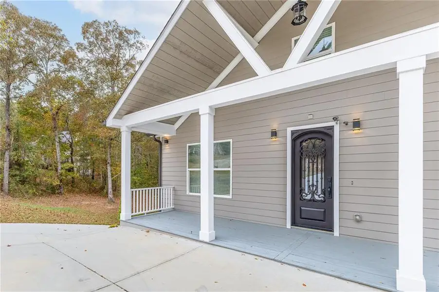 Exterior details and patio area of a home in , Lawrenceville (Image 3).