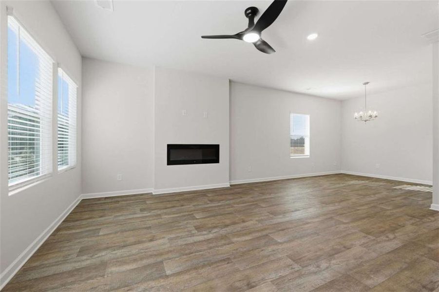 Spacious, unfurnished interior of a new home in Parkway James, Snellville (Image 12).
