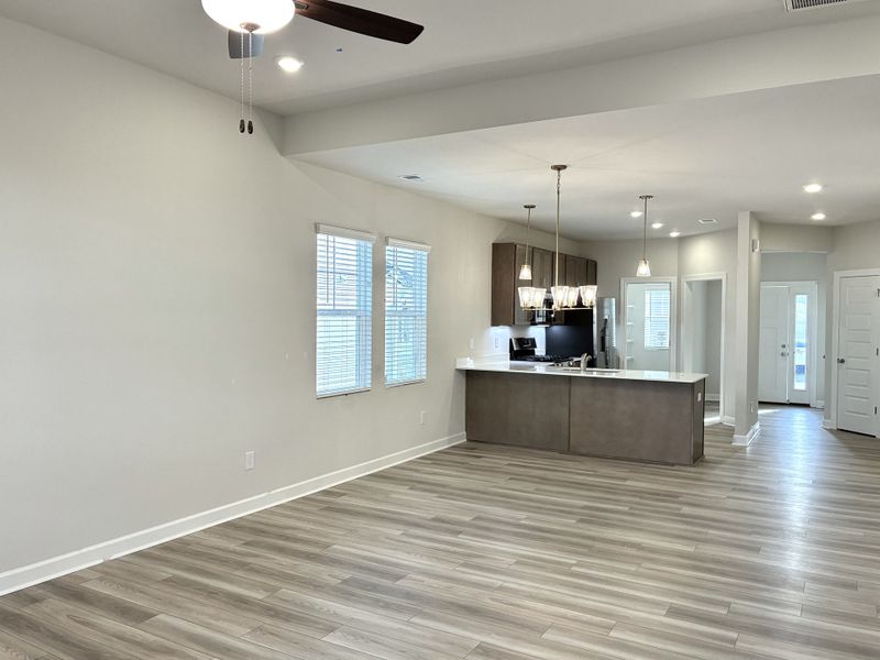 Spacious, unfurnished interior of a new home in Reidville Town Center, Reidville (Image 14).