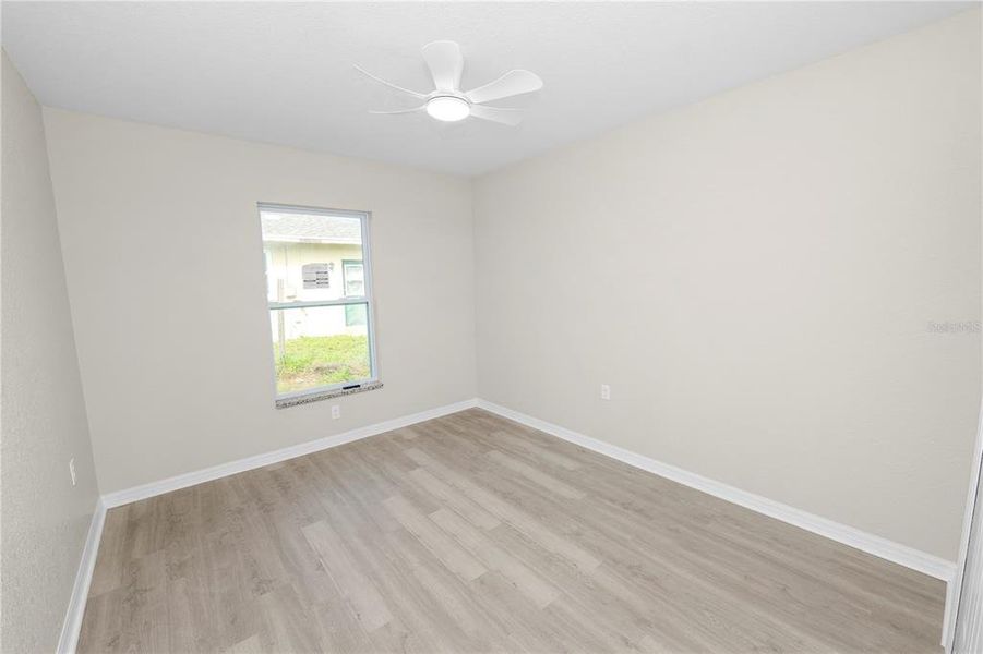 Spacious, unfurnished interior of a new home in , Lakeland (Image 19).