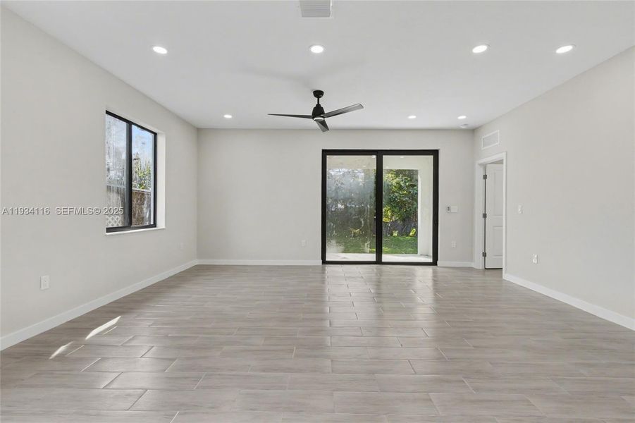 Spacious, unfurnished interior of a new home in , Dania Beach (Image 28). Spacious, unfurnished interior of a new home in , Dania Beach (Image 28).
