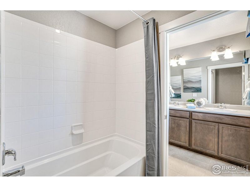 Furnished interior view inside a new home in Tailholt, Severance (Image 15).
