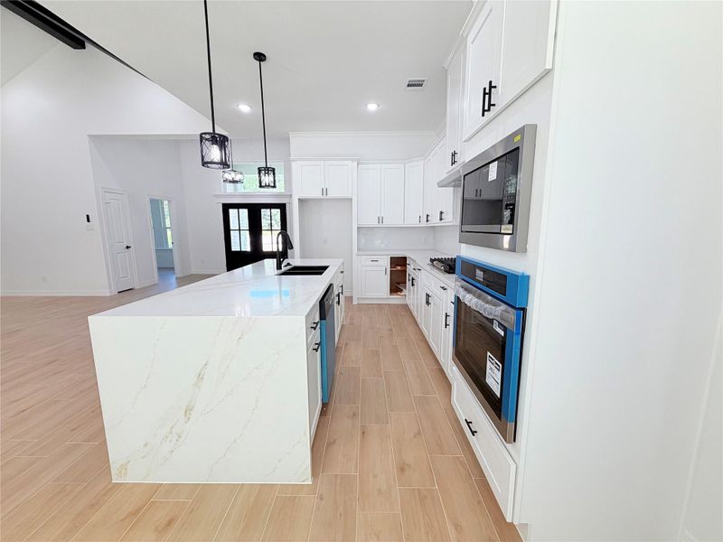 All images used are for illustrative purposes only and are intended to convey the concept and vision of the homes. They are for guidance only, may change as work progresses, and do not necessarily represent a true and accurate depiction of the finished product