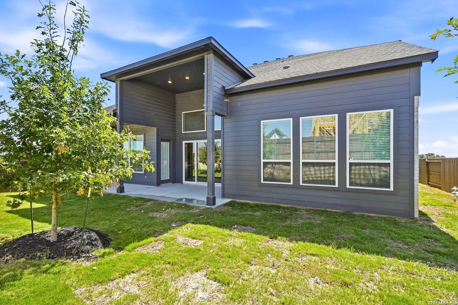 Exterior details and patio area of a home in Prominence Urban, San Antonio (Image 27).