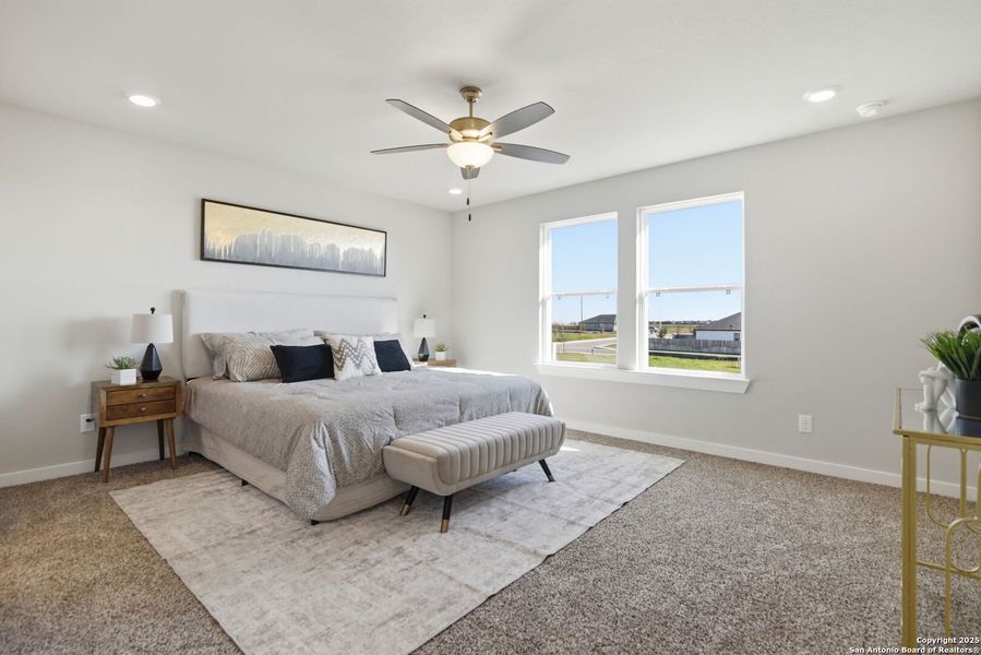 Furnished interior view inside a new home in Weltner Farms 50’s, New Braunfels (Image 29).