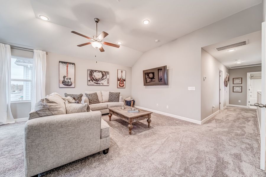 Representative furnished interior of a home built from the Crawford by Parkside Builders in The Woods, Gallatin (Image 30).
