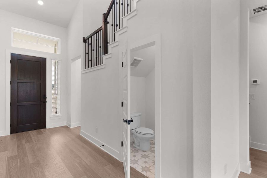 Representative furnished interior of a home built from the Hudson by Chesmar Homes in New Haven, Manor (Image 5).