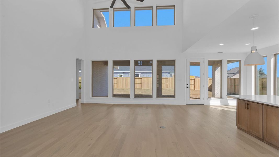 Spacious, unfurnished interior of a new home in Jordan Ranch, Fulshear (Image 20).