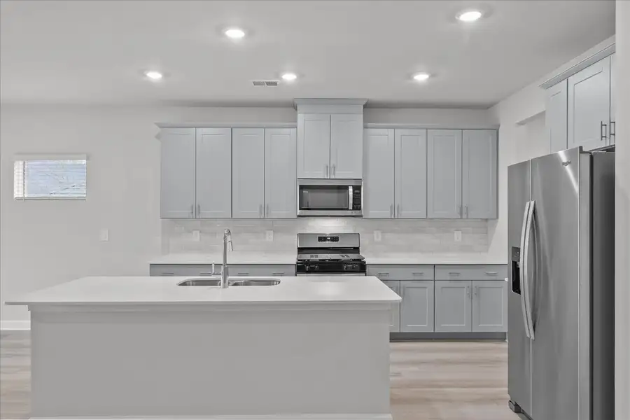 Furnished interior view inside a new home in Collier Ridge, Moore (Image 3).