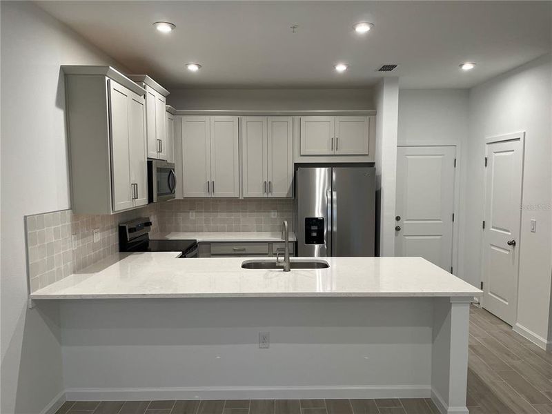 Furnished interior view inside a new home in Meridian Parks, Orlando (Image 4).