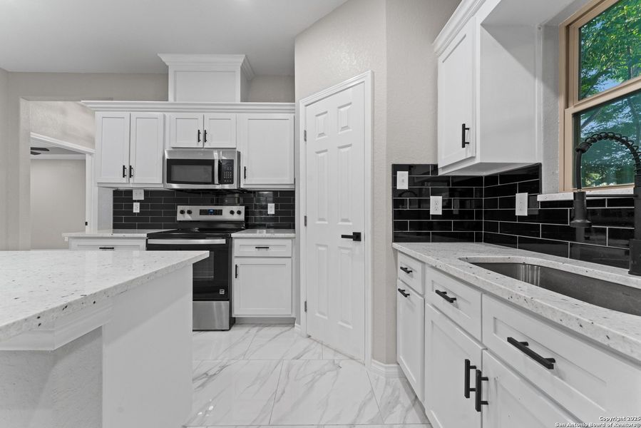 Furnished interior view inside a new home in , Poteet (Image 4). Furnished interior view inside a new home in , Poteet (Image 4).