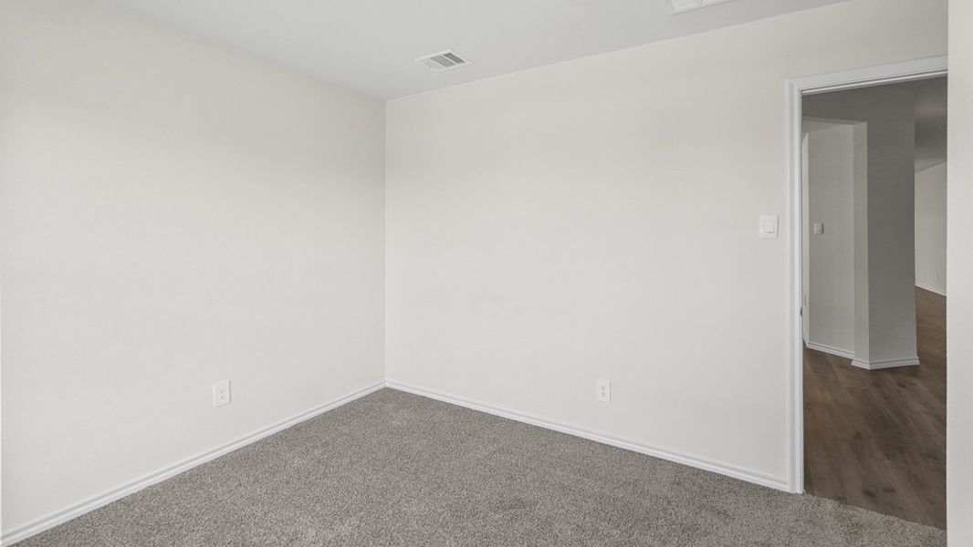 Spacious, unfurnished interior of a new home in Bluff Springs, Ferris (Image 26). Spacious, unfurnished interior of a new home in Bluff Springs, Ferris (Image 26).