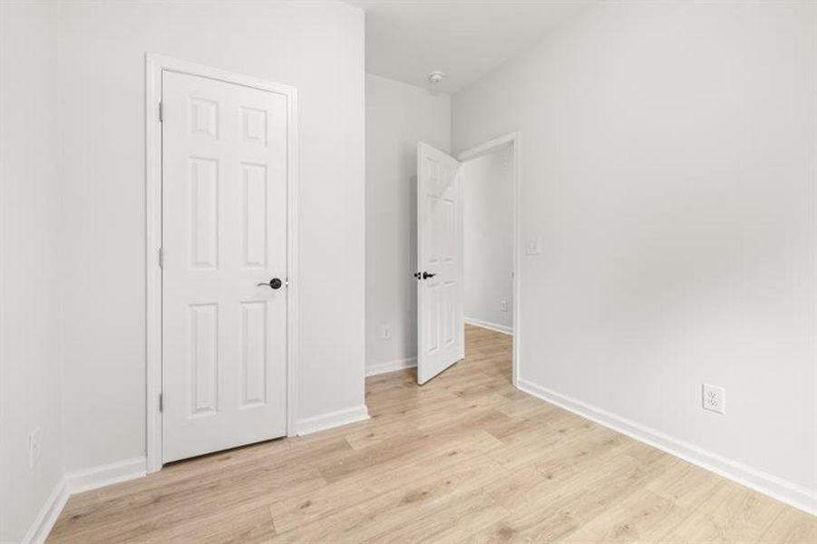 Spacious, unfurnished interior of a new home in , Snellville (Image 26).