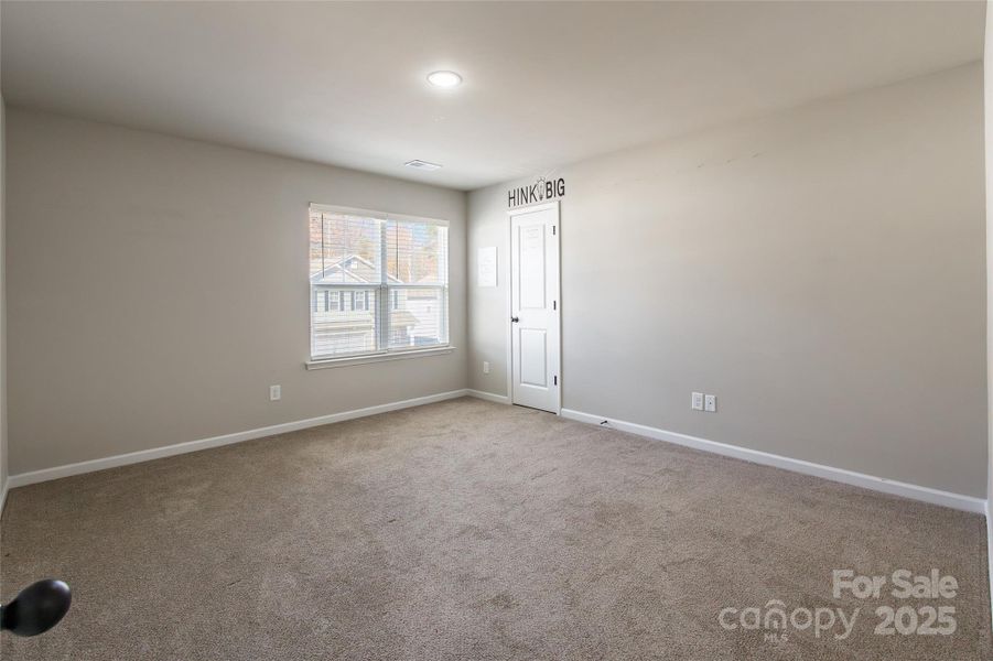 Spacious, unfurnished interior of a new home in McGee Place, Charlotte (Image 22).