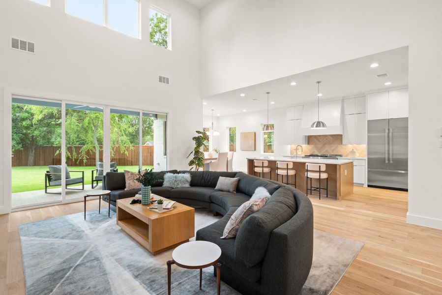 Furnished interior view inside a new home in , Dallas (Image 17).