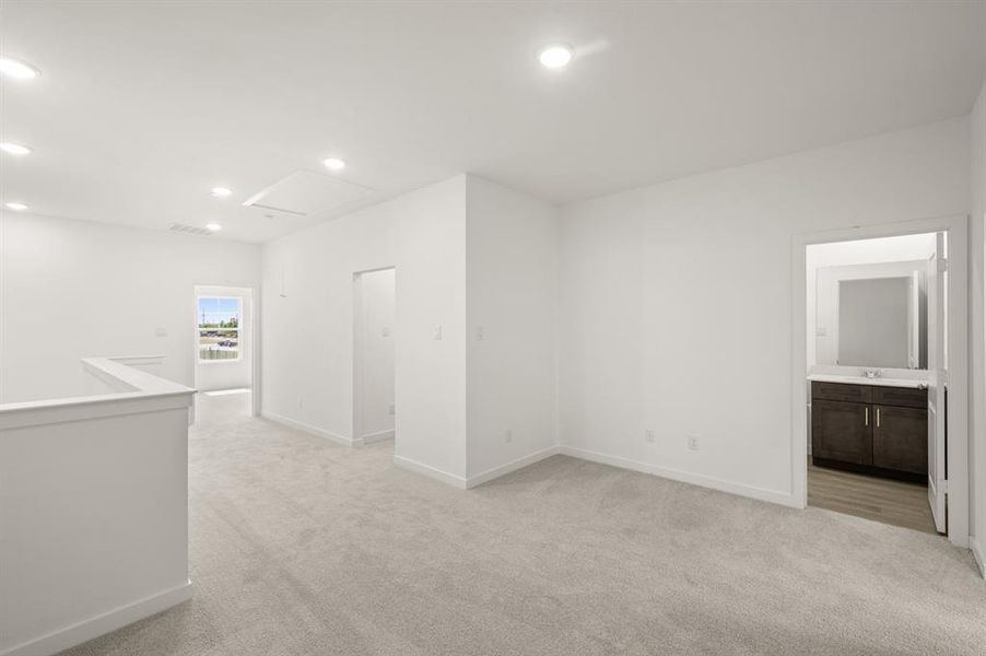 5704 Lakeview- Loft-2