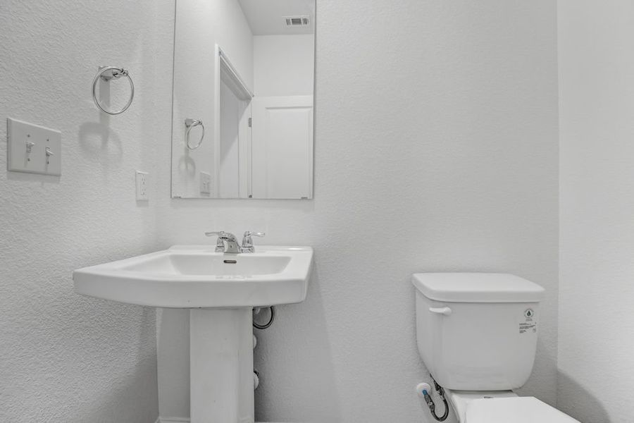 Furnished interior view inside a new home in Longview, Del Valle (Image 8).