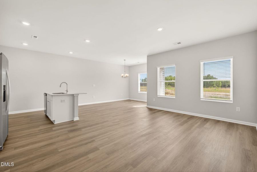 22-web-or-mls-DSC07559 22-web-or-mls-DSC07559