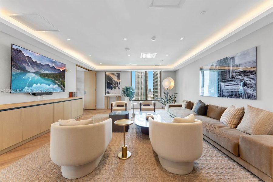 Community amenities in , Miami (Image 23).