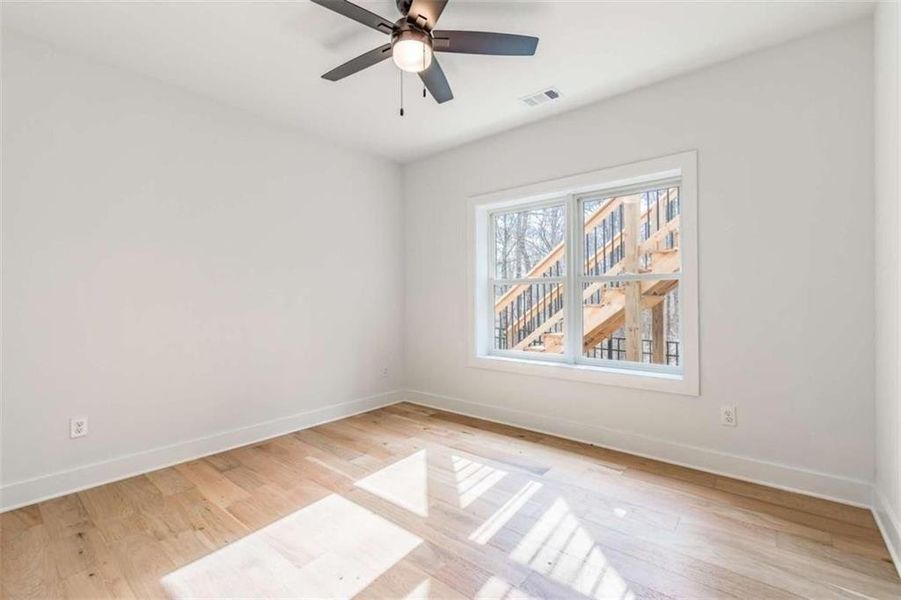 Spacious, unfurnished interior of a new home in , Gainesville (Image 33).