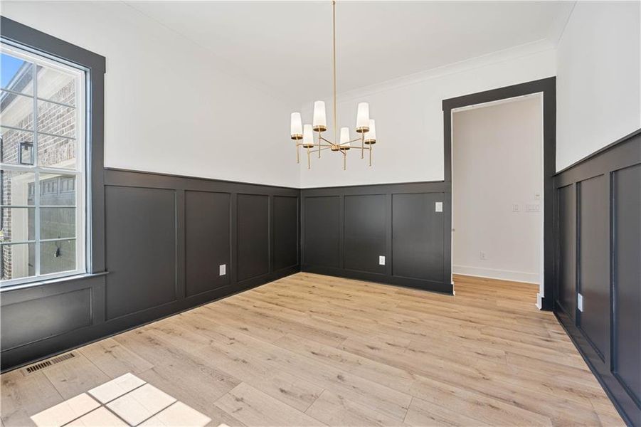 Image 42 of a home in .