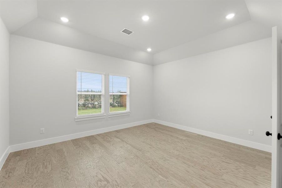 15. 1909 Sapphire - Primary 15. 1909 Sapphire - Primary