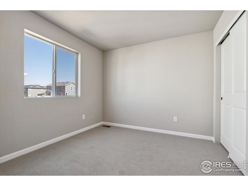 Spacious, unfurnished interior of a new home in The Overlook at Johnstown Farms, Johnstown (Image 11).