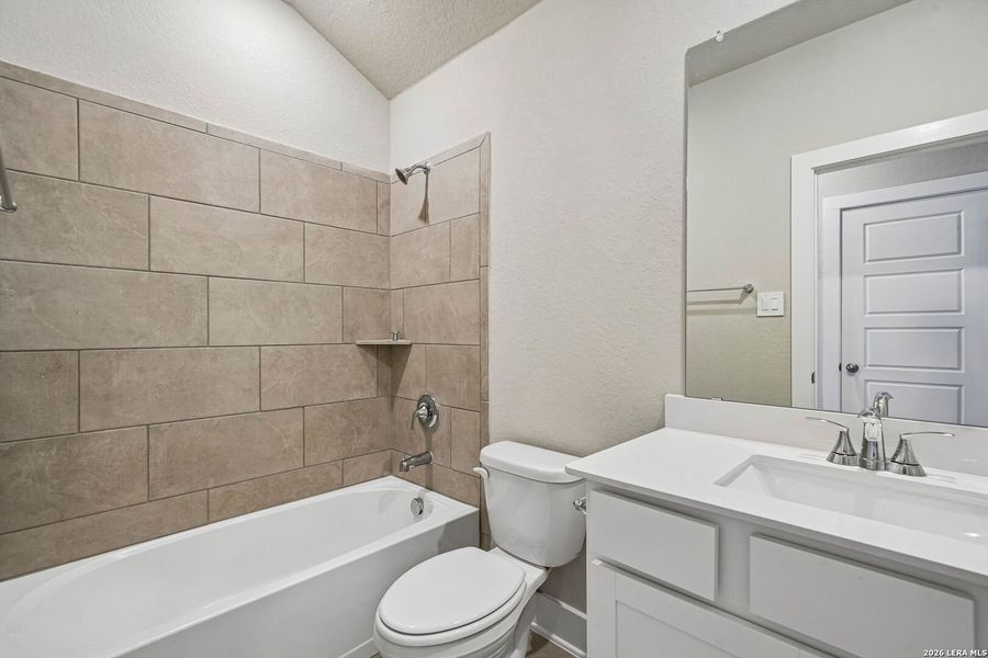 Furnished interior view inside a new home in Stetson Ridge, Marion (Image 7).