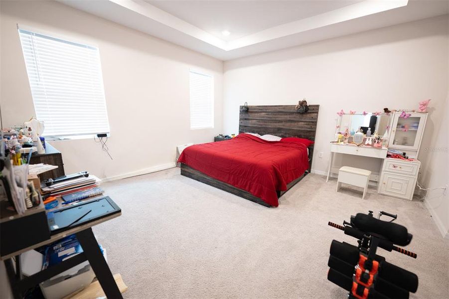 Furnished interior view inside a new home in North Park Isle, Plant City (Image 15).