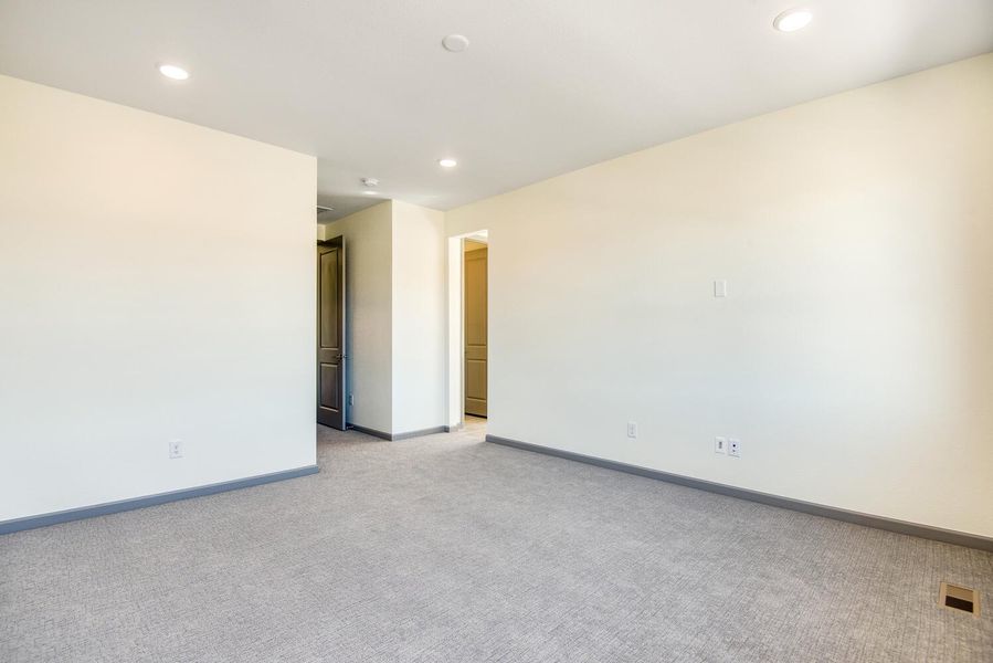 Representative unfurnished interior of a home built from the C by Tri Pointe Homes in Westside Crossing, Berthoud (Image 28).