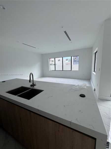 Image 17 of a home in .