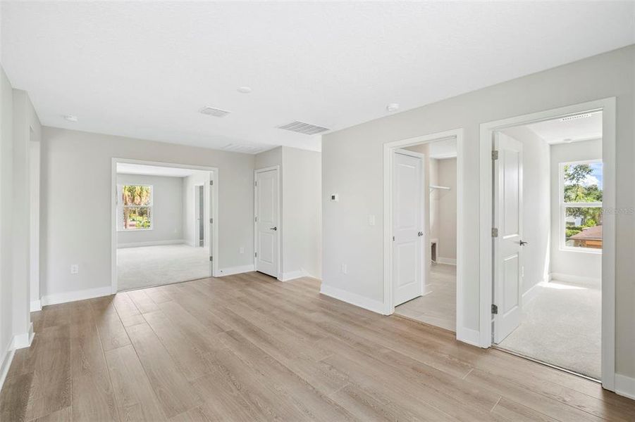 Spacious, unfurnished interior of a new home in , Tampa (Image 25). Spacious, unfurnished interior of a new home in , Tampa (Image 25).