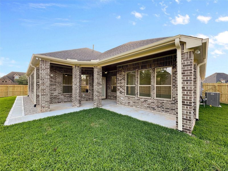 Similar Back Patio in a Home Built by TX Best Home Builders Similar Back Patio in a Home Built by TX Best Home Builders