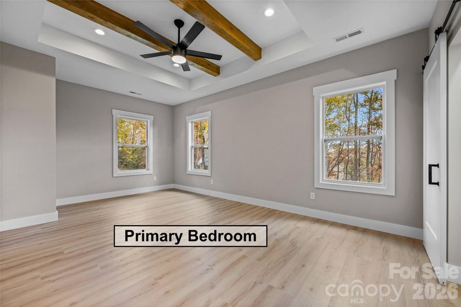Spacious, unfurnished interior of a new home in , Hendersonville (Image 22). Spacious, unfurnished interior of a new home in , Hendersonville (Image 22).