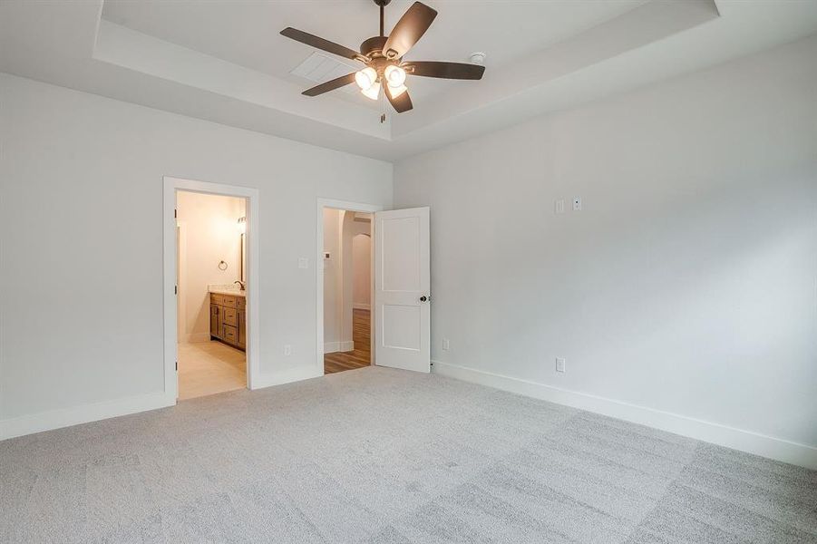 Spacious, unfurnished interior of a new home in , Fort Worth (Image 31).