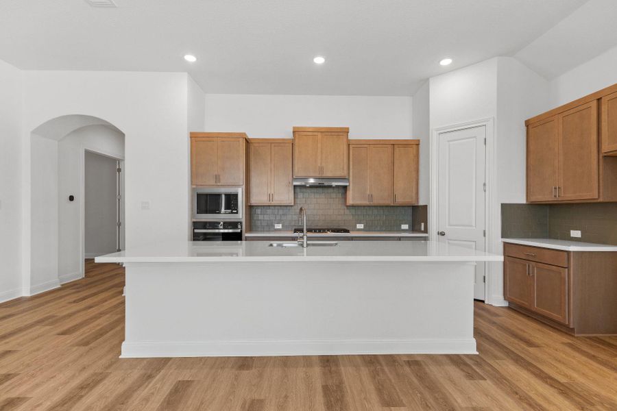 Gorgeous Open Concept Kitchen
