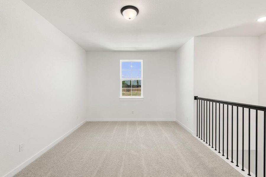 Spacious, unfurnished interior of a new home in Heritage, Dripping Springs (Image 25).