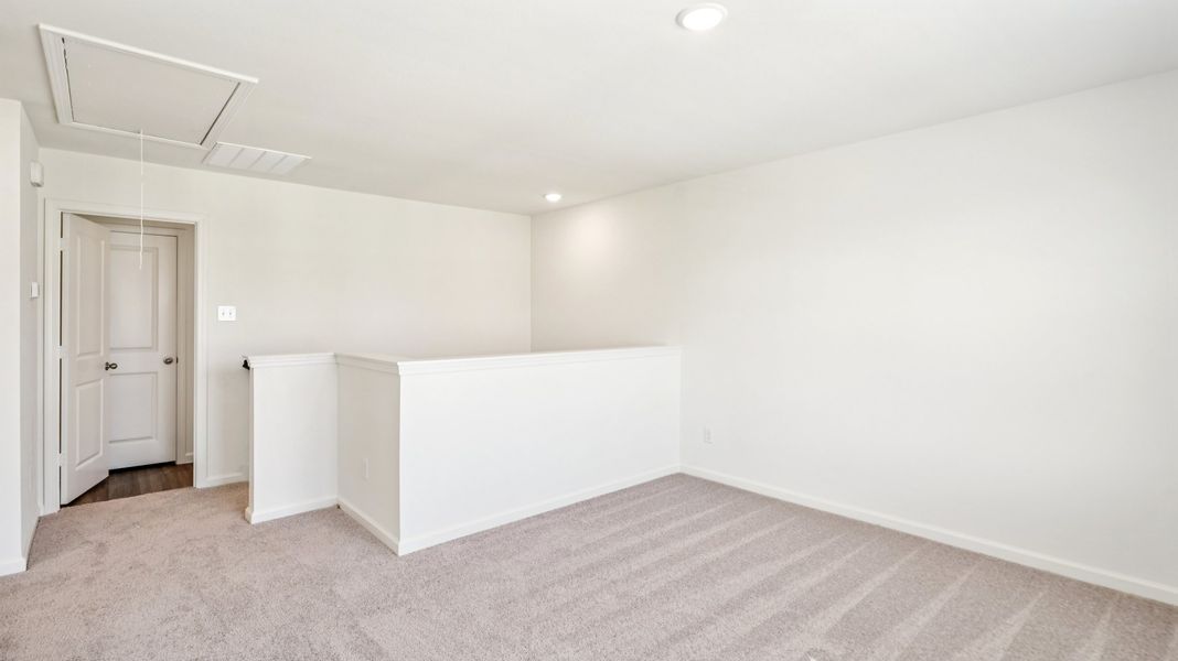 Representative unfurnished interior of a home built from the Jupiter by Starlight Homes in Castlewood South, Taylor (Image 15). Representative unfurnished interior of a home built from the Jupiter by Starlight Homes in Castlewood South, Taylor (Image 15).