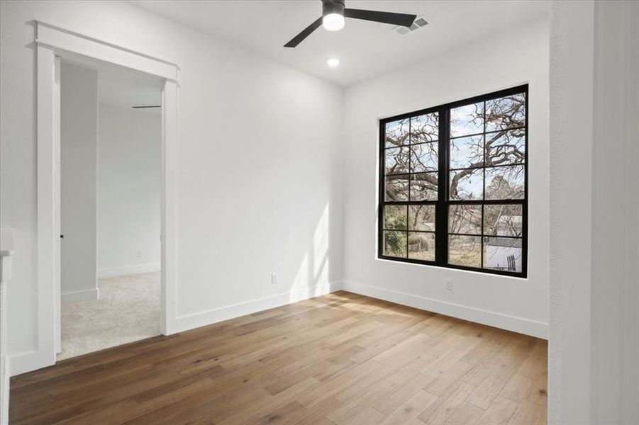 Spacious, unfurnished interior of a new home in , Forest Hill (Image 20).