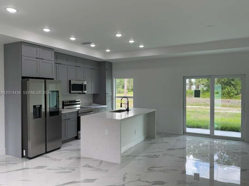 Furnished interior view inside a new home in , Lehigh Acres (Image 4).