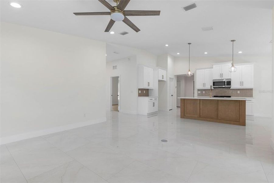 Spacious, unfurnished interior of a new home in , Palm Coast (Image 47). Spacious, unfurnished interior of a new home in , Palm Coast (Image 47).