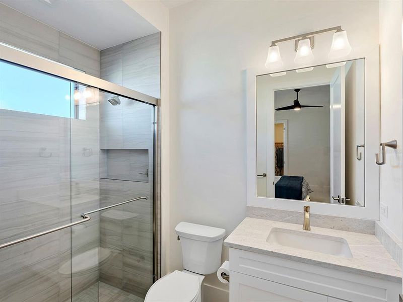 Furnished interior view inside a new home in , Lakewood Ranch (Image 17).