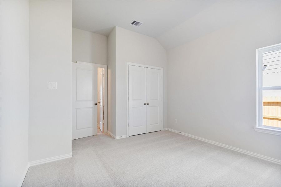 Spacious, unfurnished interior of a new home in The Woodlands Hills, Willis (Image 19).
