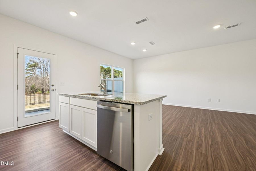 14-web-or-mls-Mirth Ct-S0801-014