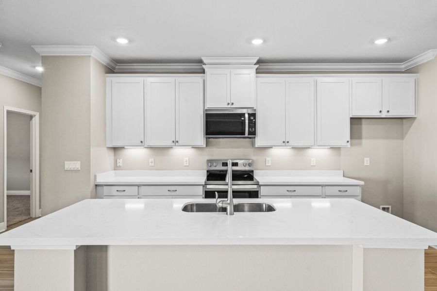 Furnished interior view inside a new home in Lake Merial, Panama City (Image 8). Furnished interior view inside a new home in Lake Merial, Panama City (Image 8).