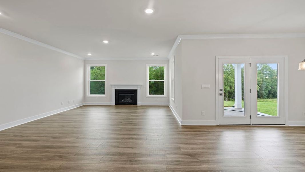 Spacious, unfurnished interior of a new home in Cottonwood Ridge, Piedmont (Image 17). Spacious, unfurnished interior of a new home in Cottonwood Ridge, Piedmont (Image 17).
