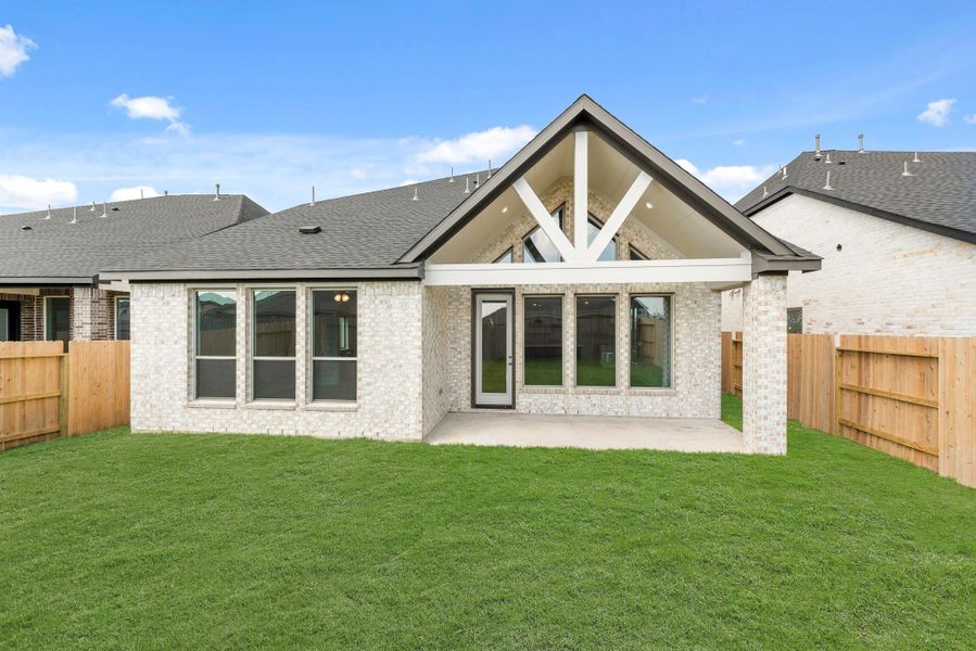 Representative image. Features, specifications, selections and colors may vary. Representative image. Features, specifications, selections and colors may vary.